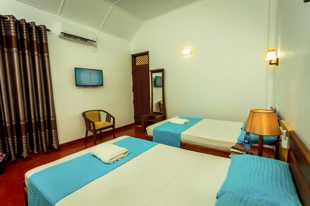 ג'פנה Dayanithi Guest House מראה חיצוני תמונה