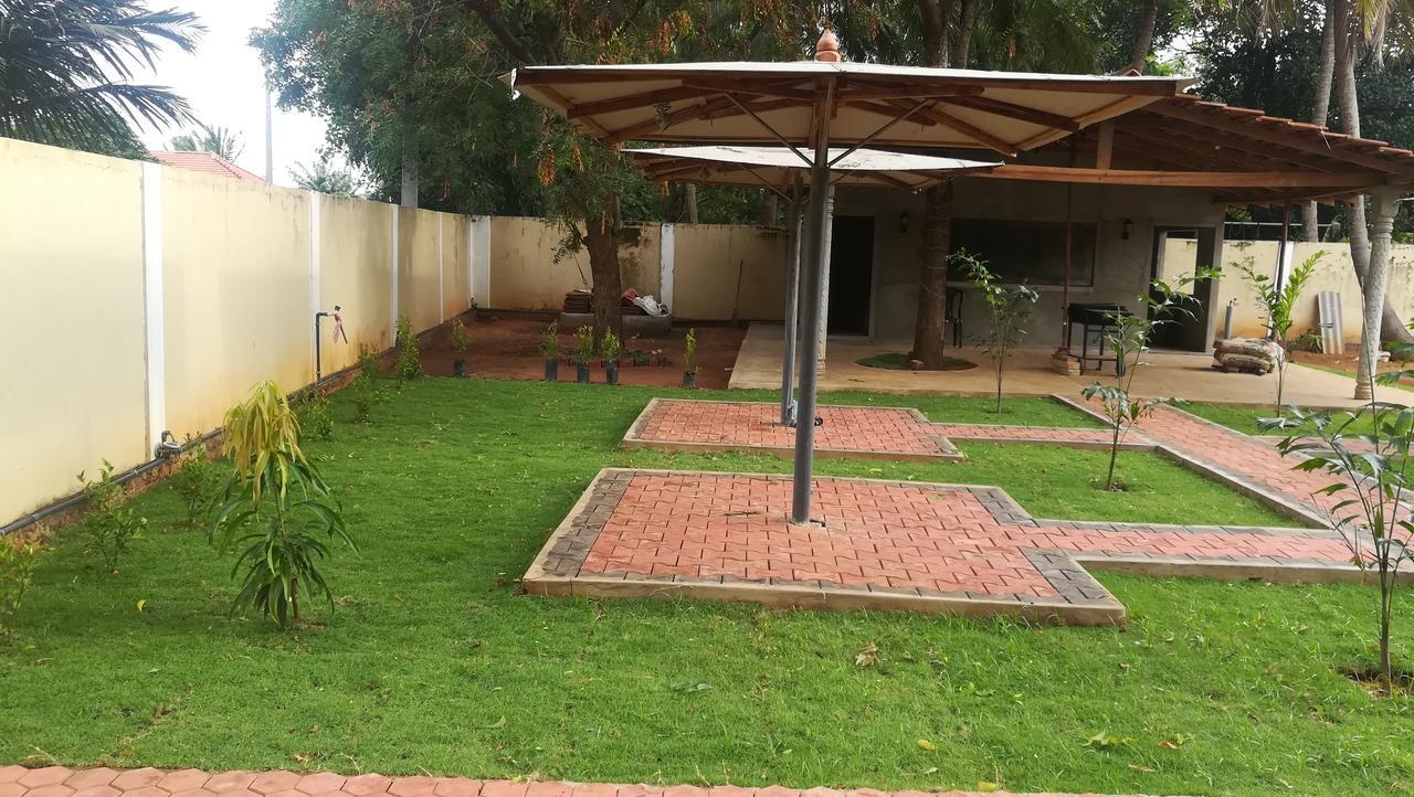 ג'פנה Dayanithi Guest House מראה חיצוני תמונה